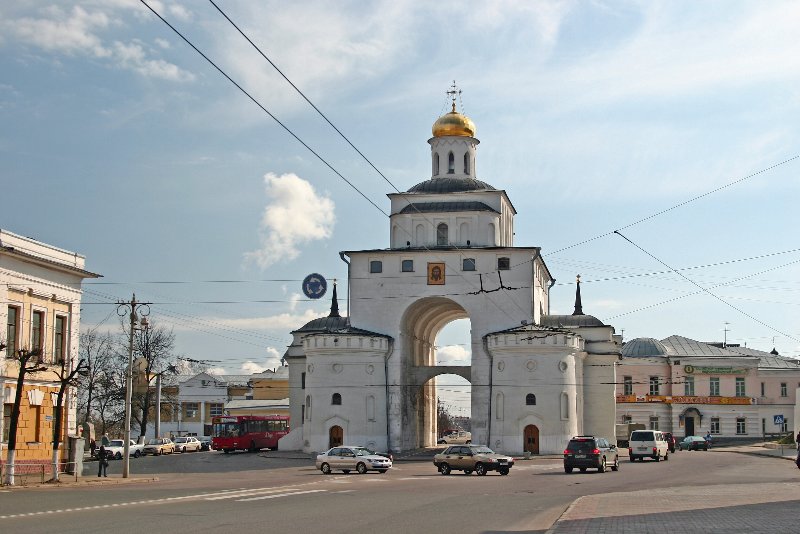 Церковь золотые ворота во владимире. Золотые ворота во Владимире 1158-1164. Золотые ворота Андрея Боголюбского во Владимире 1164.